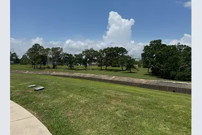 3923 Hawaiian Court, Baytown, TX 77521 - Photo 42