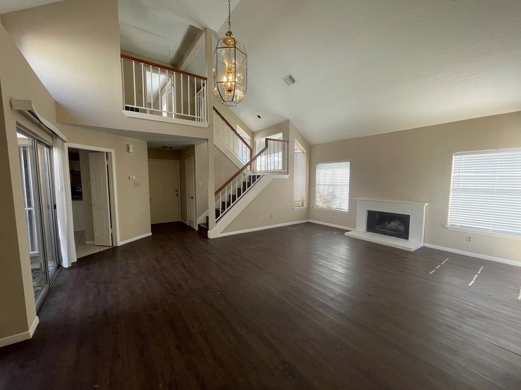9110 Kalewood Dr, Houston, TX 77099-1918