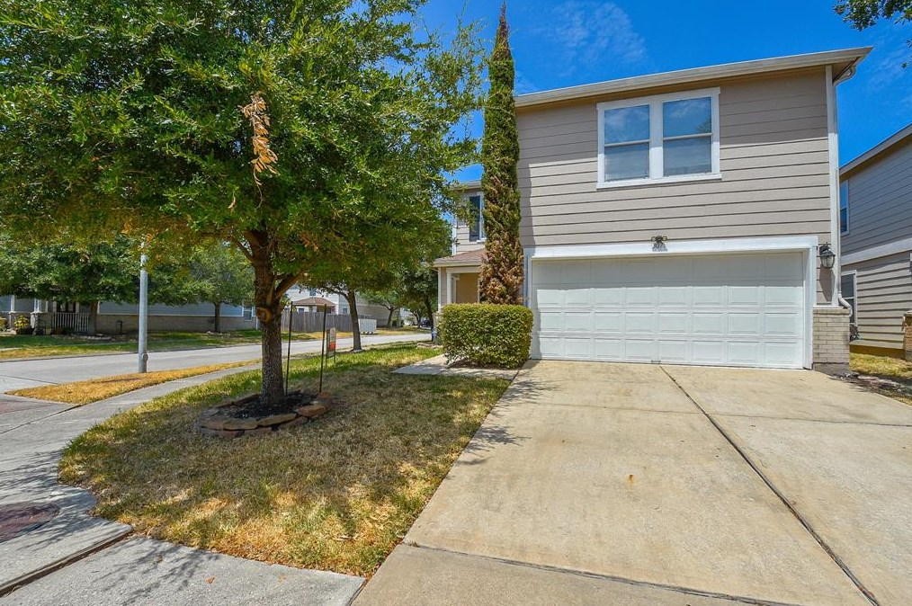 307 Remington Ridge Dr, Houston, TX 77073-4326