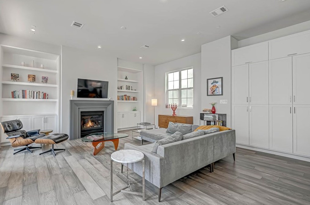 5336 Chandler St, Houston TX  77007-7296 exterior