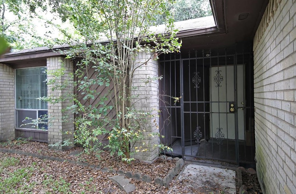 14211 Timberhaven Dr, Houston, TX 77066