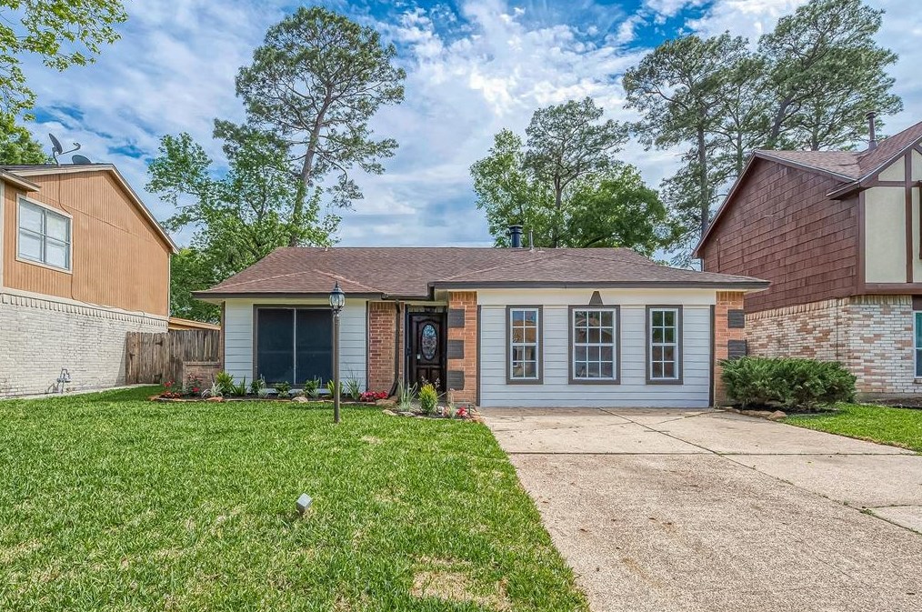 12954 Bamboo Forest Trl, Houston, TX 77044-1806