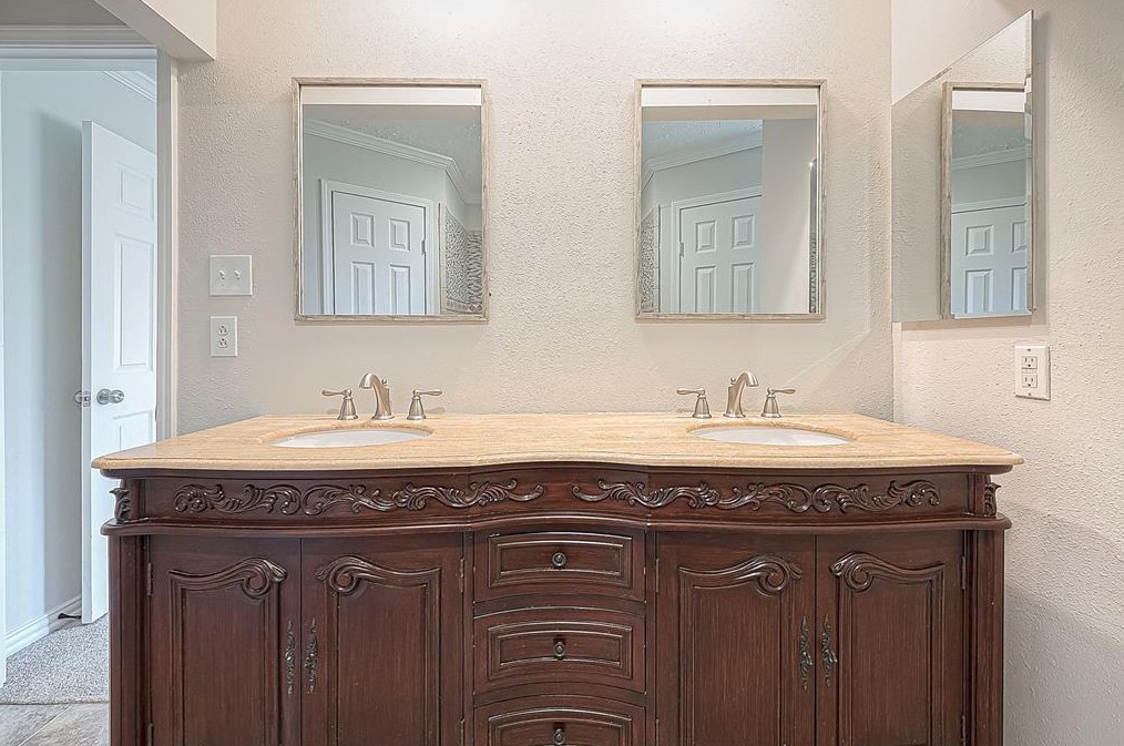 12954 Bamboo Frst Trl, Houston TX  77044-1806 exterior