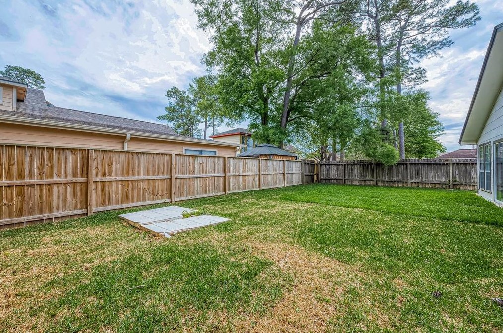 12954 Bamboo Frst Trl, Houston TX  77044-1806 exterior