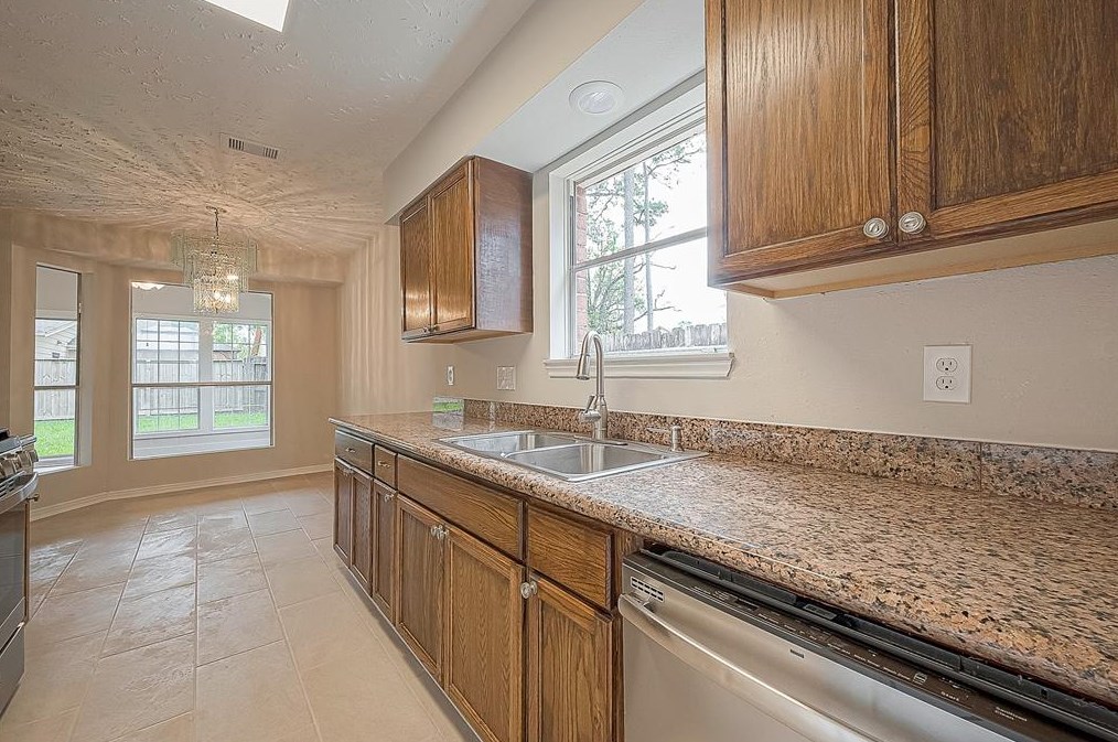 12954 Bamboo Frst Trl, Houston TX  77044-1806 exterior
