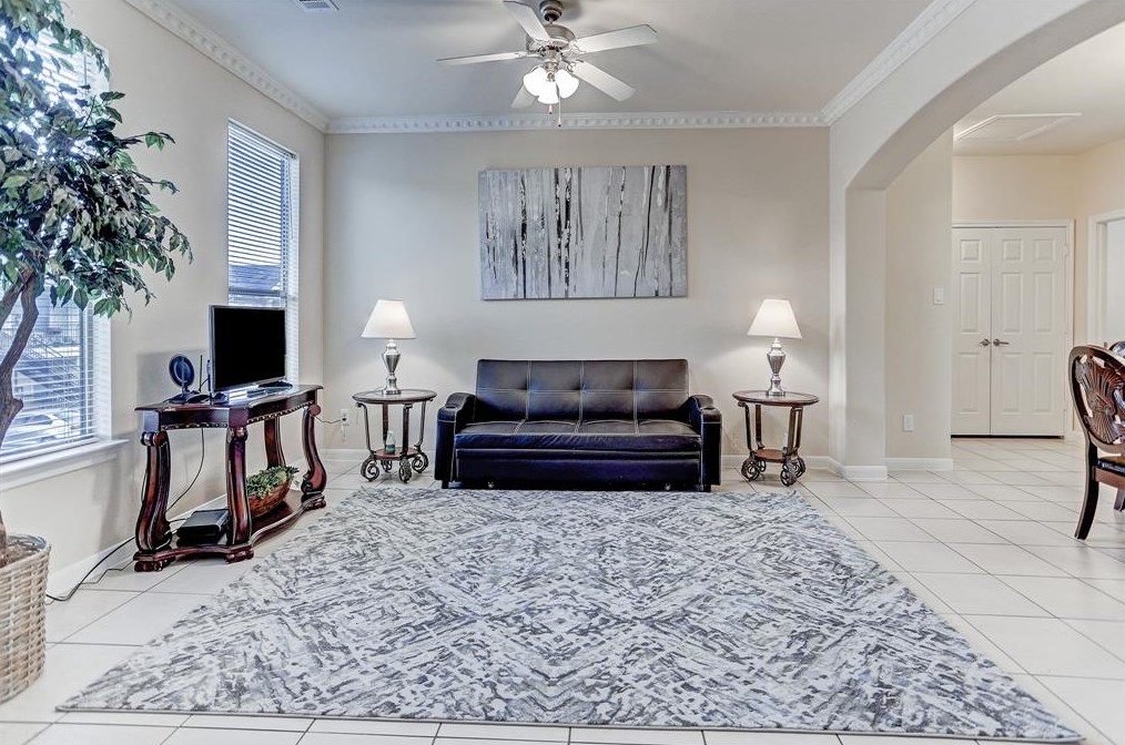2008 Laverne St #8, Houston, TX 77080