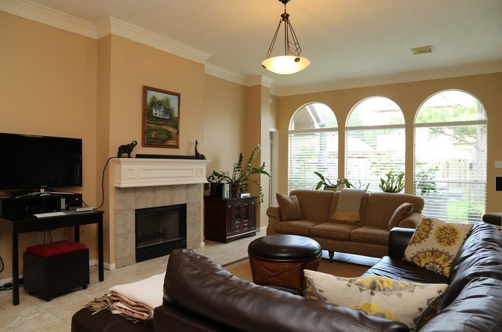 907 Presley Way, Sugar Land TX  77479-5272 exterior