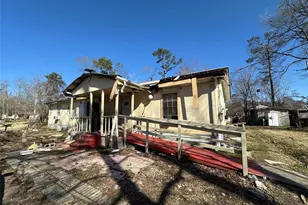 17291 Bent Pine Dr, Conroe, TX 77302 - Photo 2