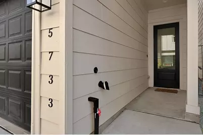 5733 White Magnolia Street, Houston, TX 77091 - Photo 2