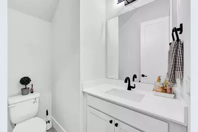 5733 White Magnolia Street, Houston, TX 77091 - Photo 10