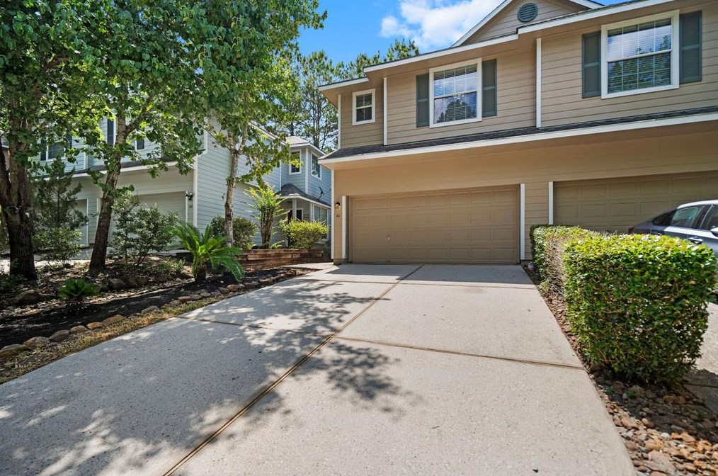26 Blue Creek Pl, Spring, TX 77382-1779