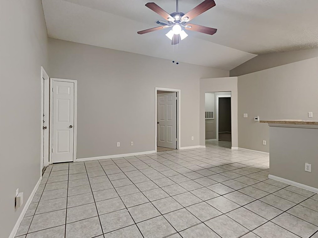 3107 Kelling St, Houston, TX 77045