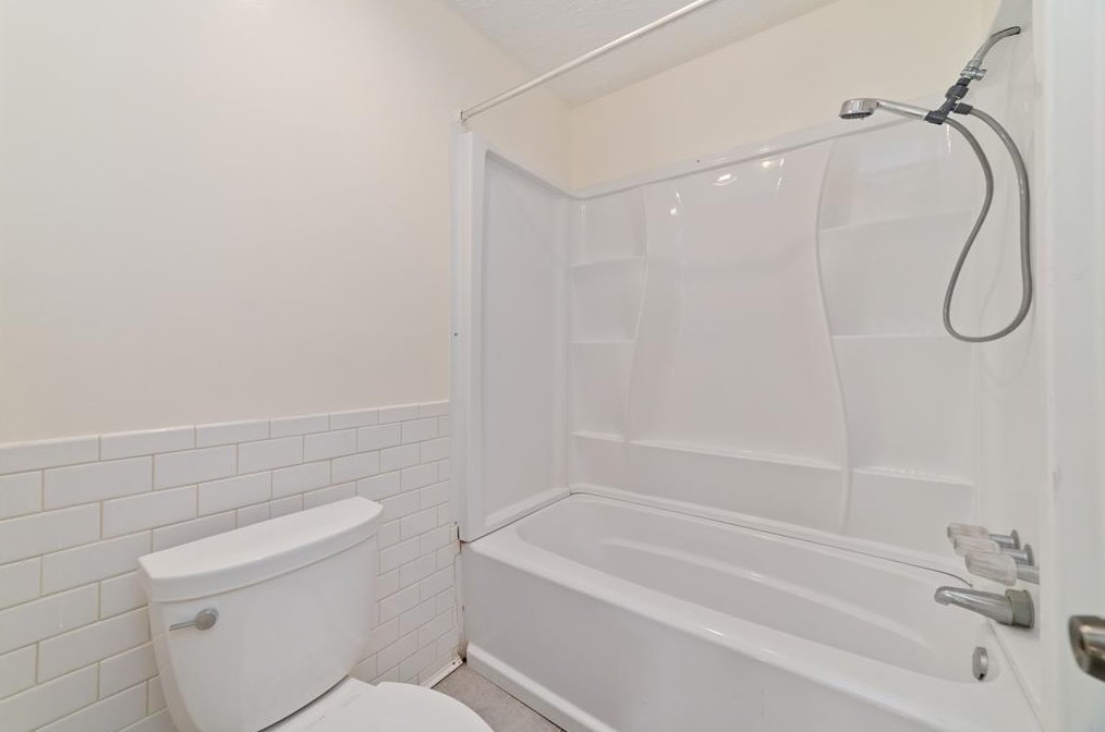 16131 Olive Gln Dr, Houston TX  77082-2829 exterior