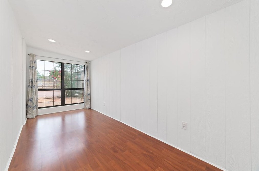 16131 Olive Gln Dr, Houston TX  77082-2829 exterior