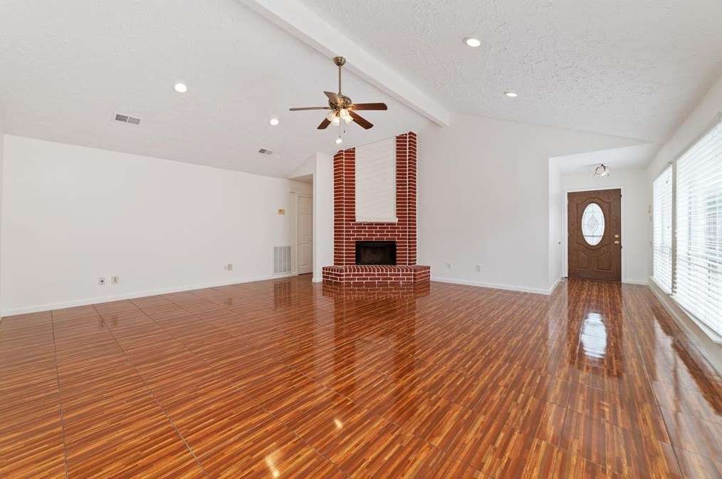 16131 Olive Gln Dr, Houston TX  77082-2829 exterior