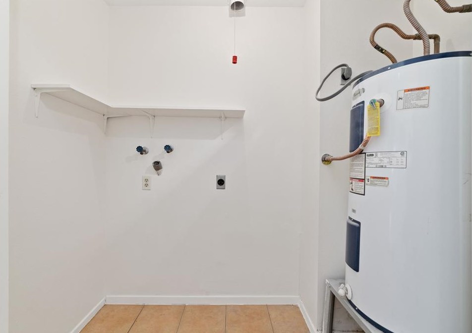 16131 Olive Gln Dr, Houston TX  77082-2829 exterior