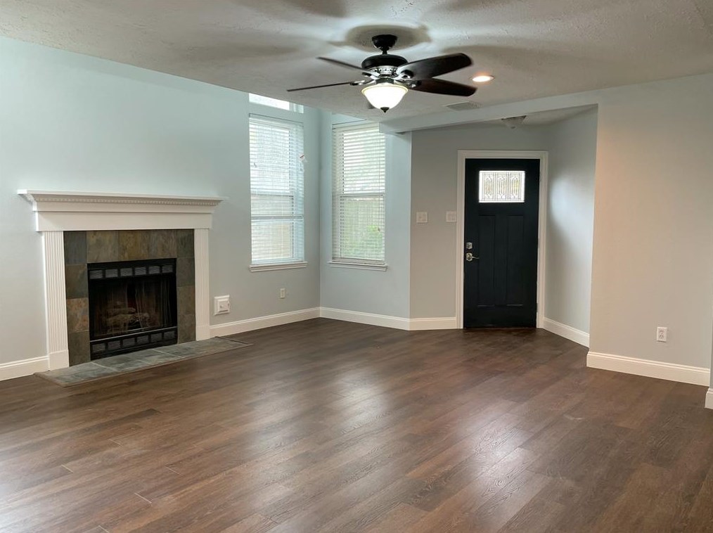 12311 Guernsey Dr, Tomball, TX 77377