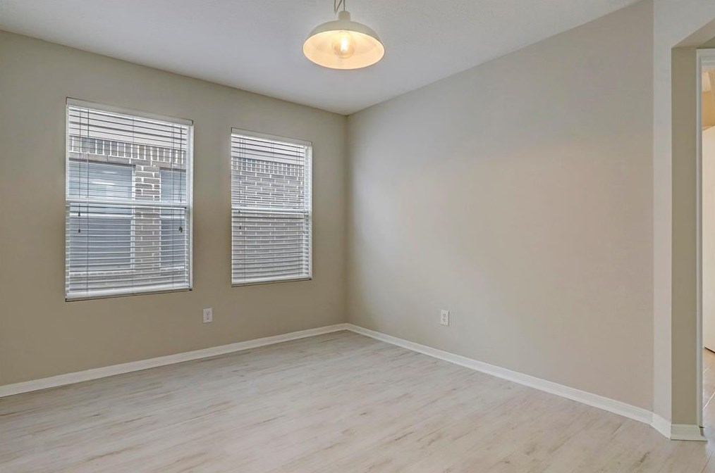 5714 Basswood Dale Dr, Houston, TX 77084
