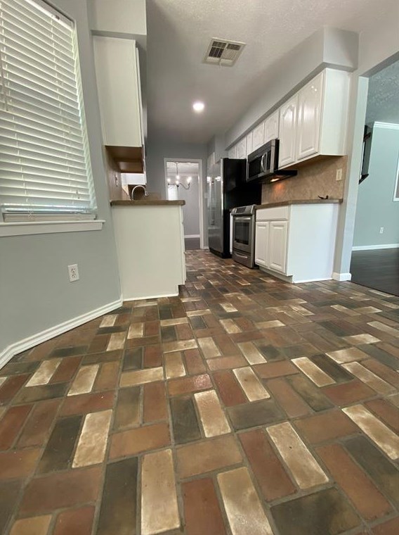 1406 Festival Dr, Houston TX  77062-4524 exterior