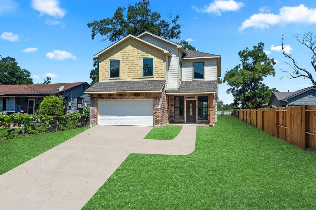 4713 Antha St, Houston, TX 77016-4103