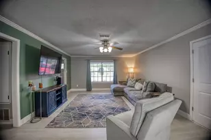 1406 E Brazos St, Palestine, TX 75801 - Photo 4