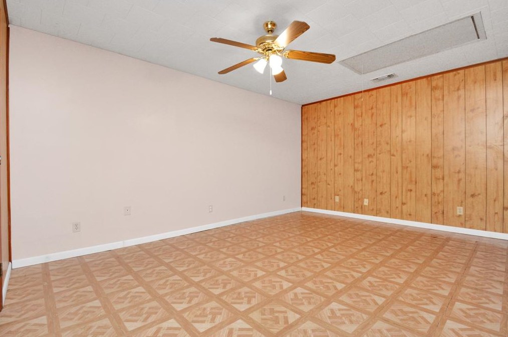 19214 Cypress River Dr, Katy TX  77449-4057 exterior