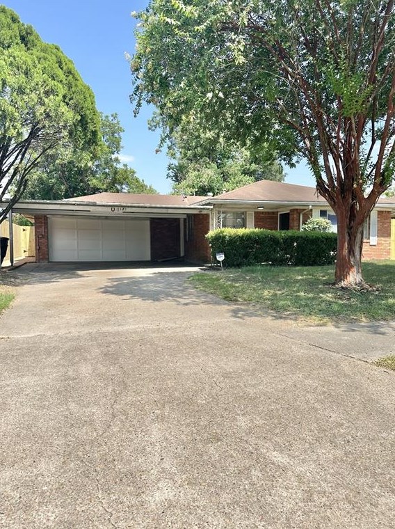 11210 Roth Dr, Houston, TX 77076