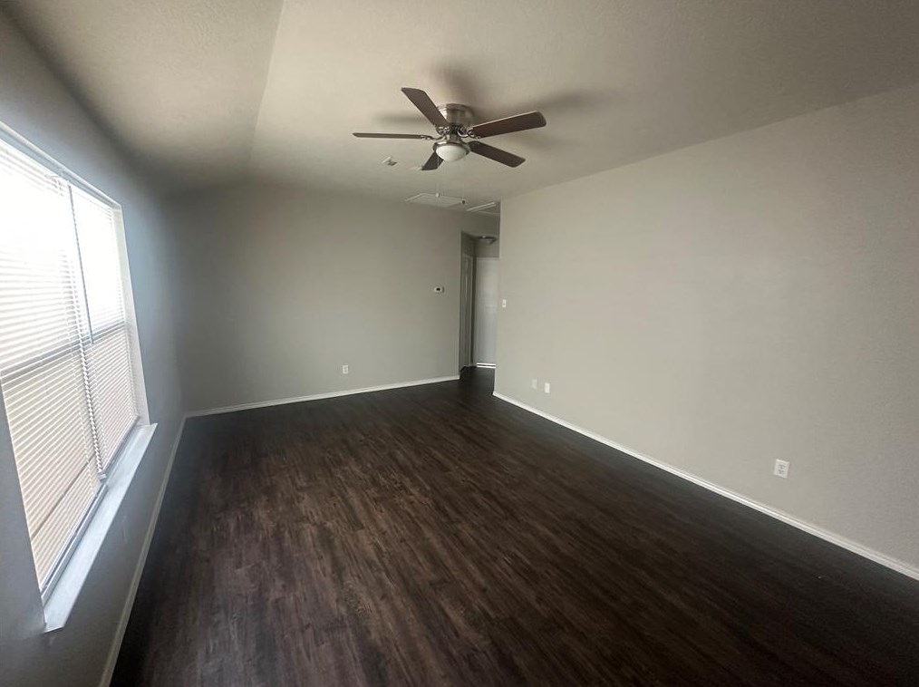 7327 Winter Song Dr, Magnolia, TX 77354