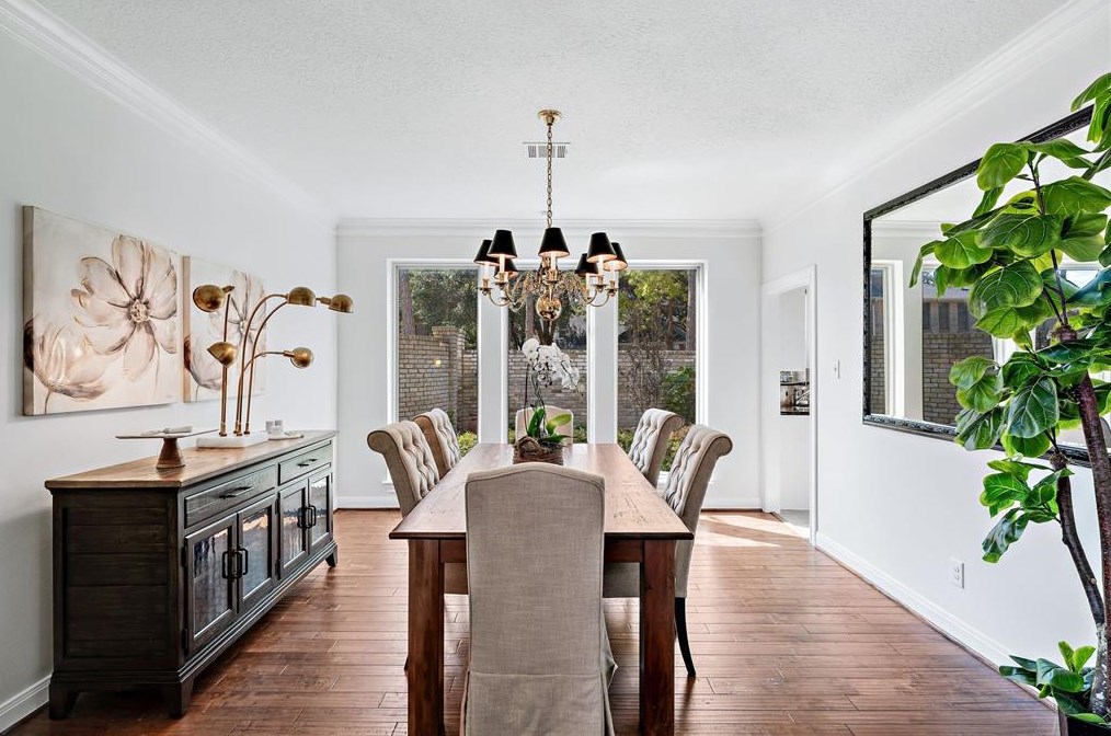 1250 Trce Dr, Houston TX  77077-2234 exterior