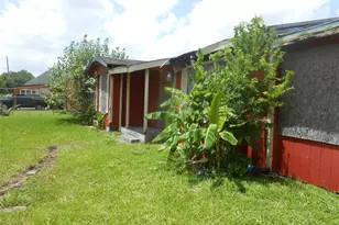 1118 Elberta St, Houston, TX 77051 - Photo 1