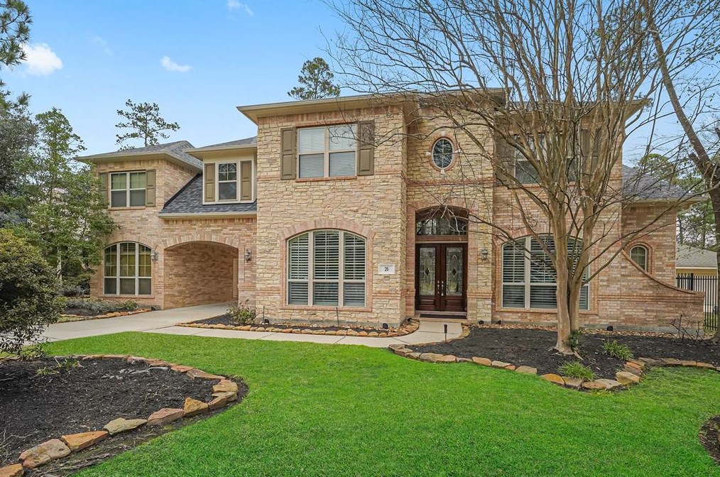 26 Veilwood Cir, Spring TX  77382-4501 exterior