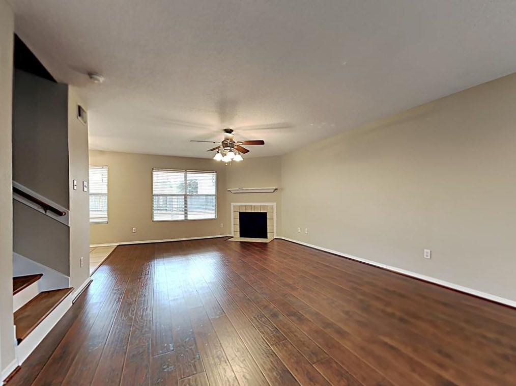 7318 Foxshadows Ln, Humble, TX 77338