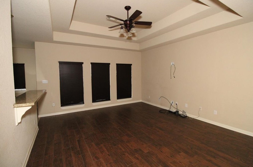 123 Corkwood St, Richwood, TX 77566