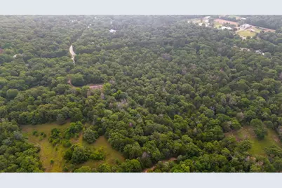 12800 Hunters Creek Road, College Station, TX 77845 - Photo 6