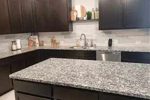 4623 Cres Lake Cir, Baytown, TX 77521 - Photo 6