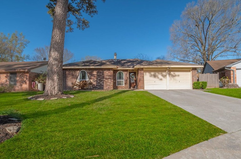 22515 Colonialgate Dr, Spring, TX 77373-8613