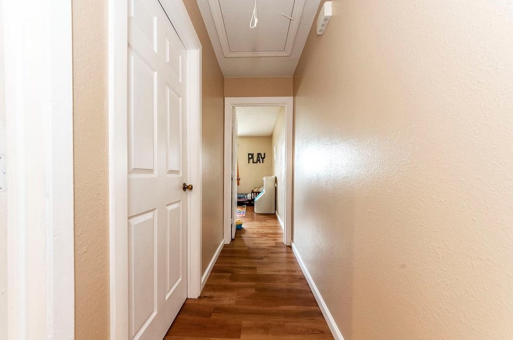 2111 Senate St, Pasadena TX 77502-5652 exterior