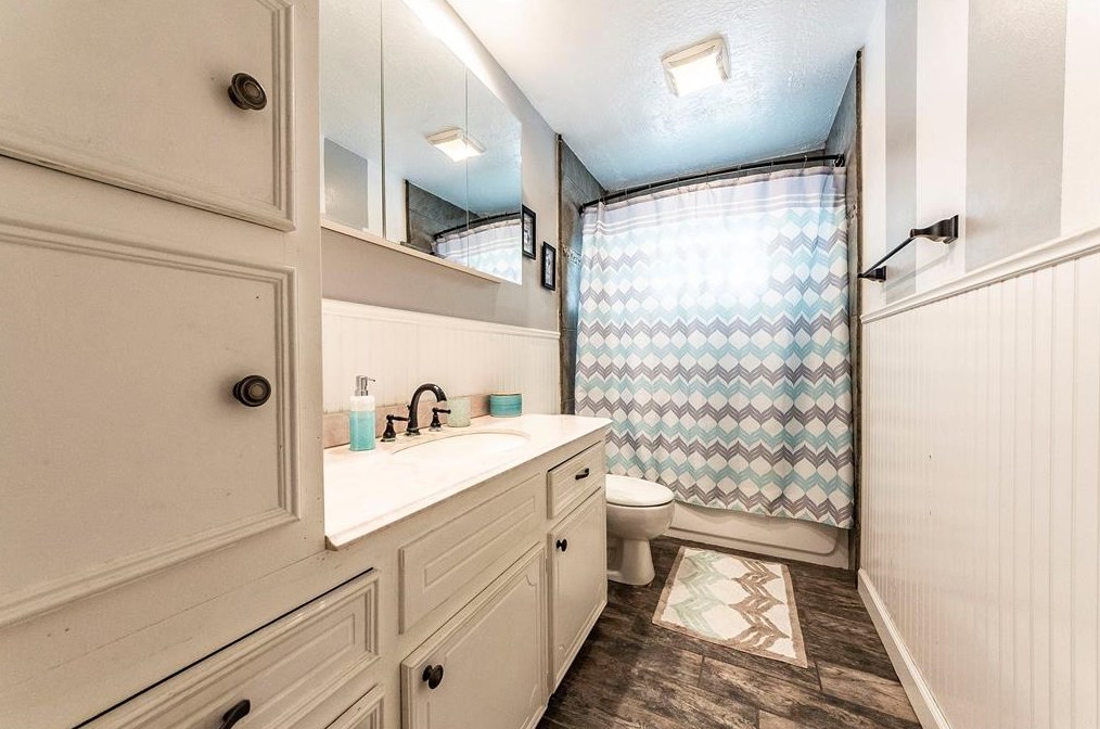 2111 Senate St, Pasadena TX 77502-5652 exterior