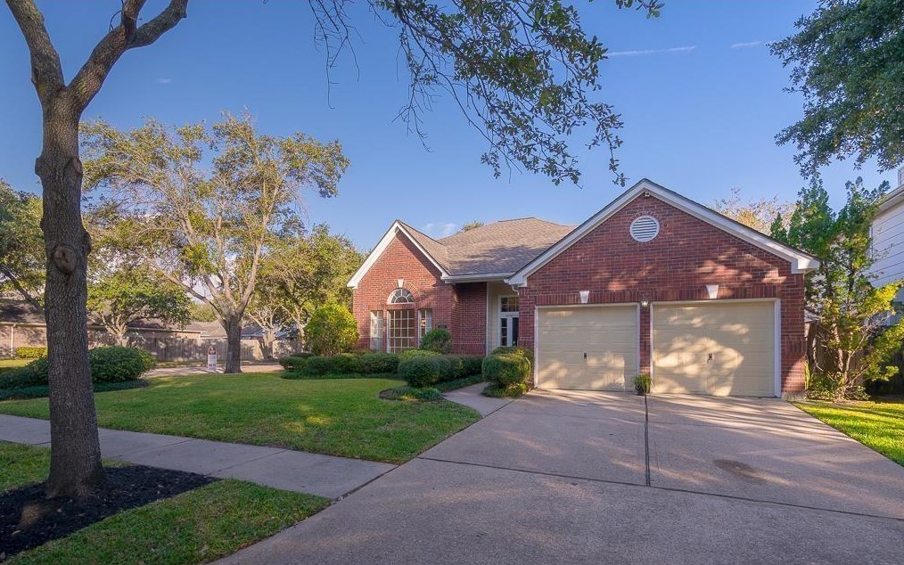 12830 Dove Point Ln, Houston, TX 77041
