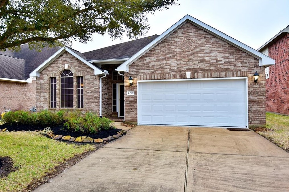 24927 Lakecrest Manor Dr, Katy, TX 77493