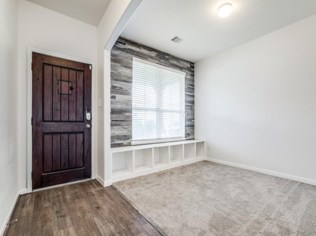 11614 Downey Violet Ln, Houston, TX 77044-1289