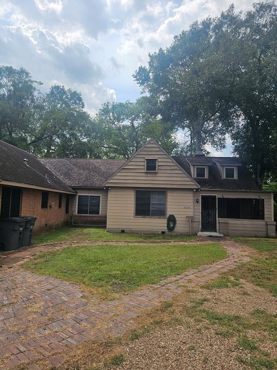 3100 Avenue K, Bay City, TX 77414