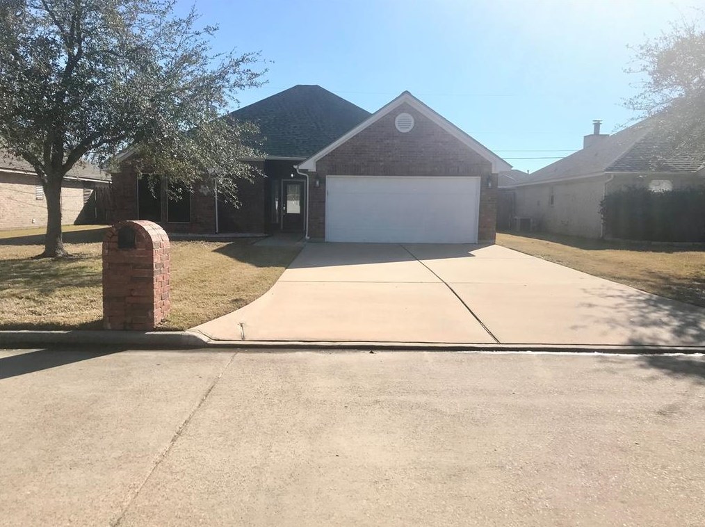 2907 31st Ave N, Texas City, TX 77590