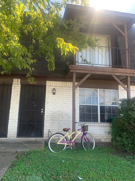 11947 Beechnut St, Houston TX  77072-4028 exterior
