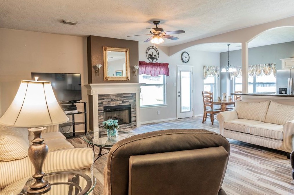 22223 Nobles Crossing Dr, Spring, TX 77373-8128