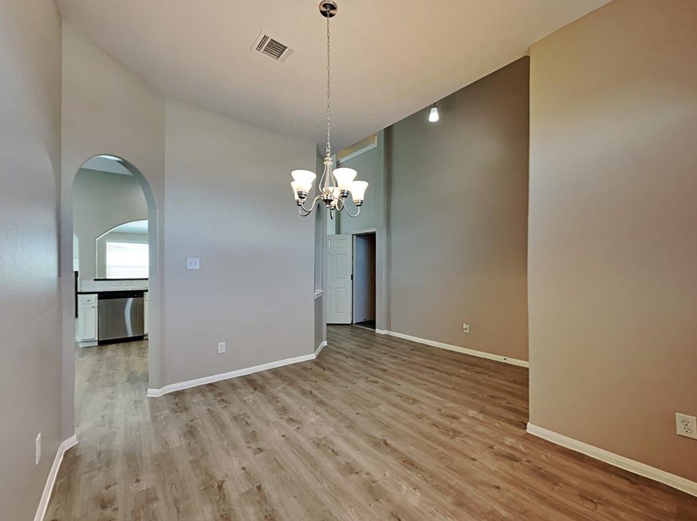 14906 Sparks Ct, Baytown TX  77523-2882 exterior
