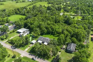 9710 Harvest Acres Dr, Manvel, TX 77578 - Photo 4