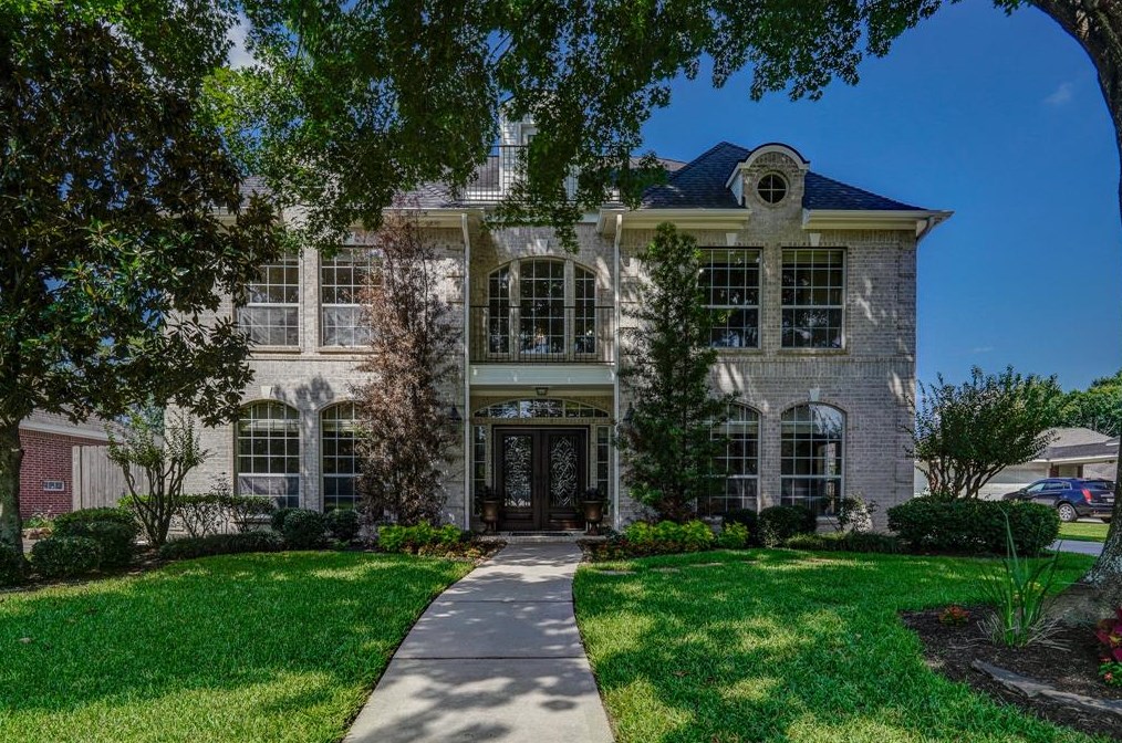18818 Mountain Shade Dr, Spring, TX 77388-5168