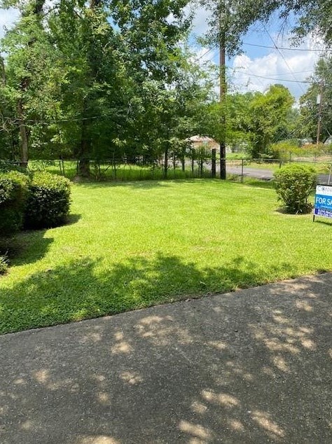 27223 Henderson Rd, Spring, TX 77373-2225