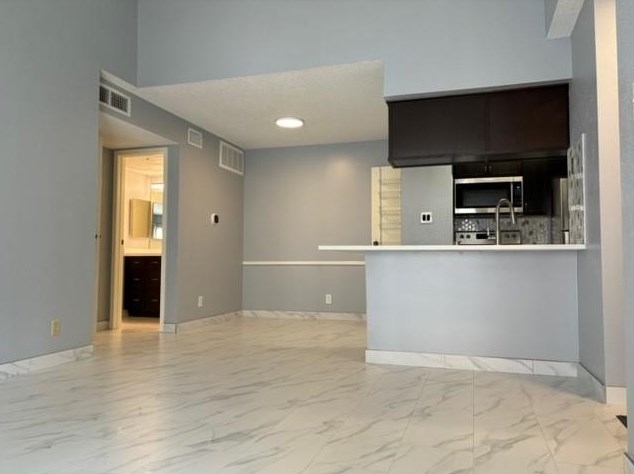 2120 El Paseo St #2510, Houston, TX 77054